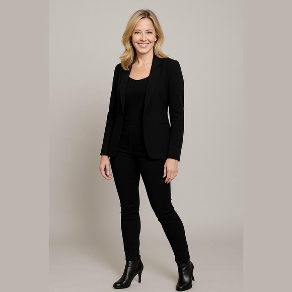 Jennifer Lopez Shoes - Jennifer Lopez size 9 med